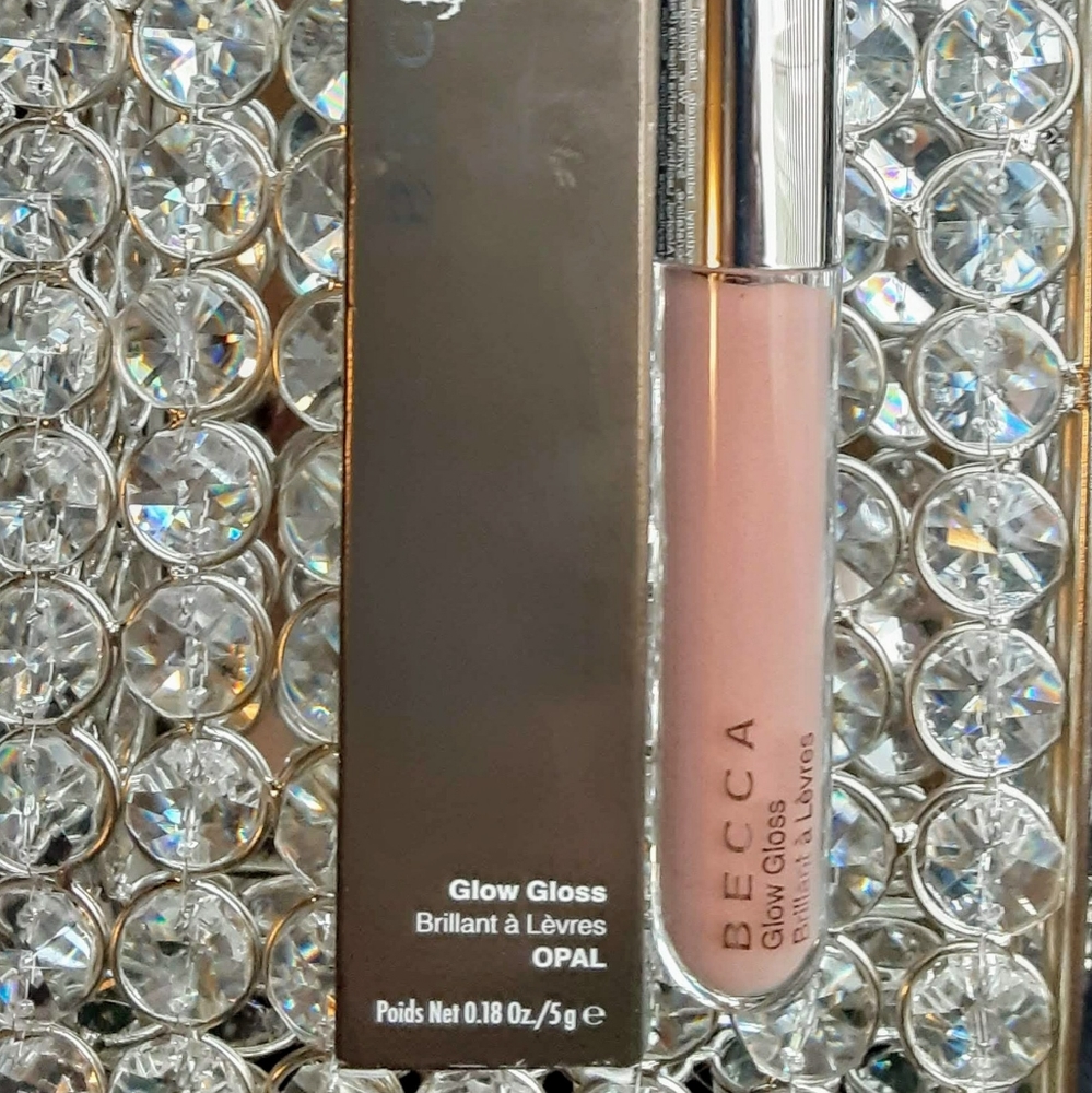 NWt BECCA Glow Gloss in opal